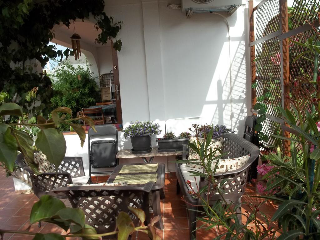 Madamme Curie Apartment Torrevieja Exterior foto